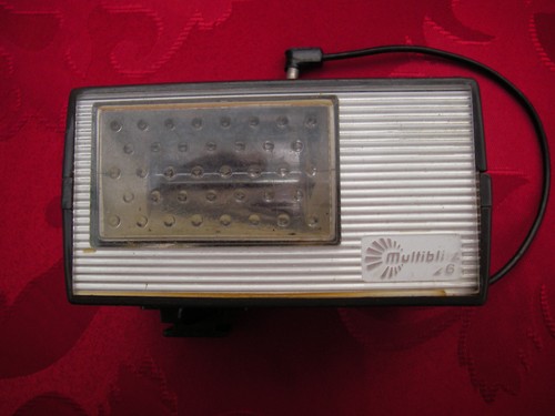 Multiblitz flash unit - s,