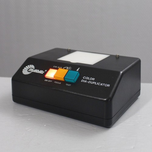 Multiblitz color negative - multiblitz, color/negative