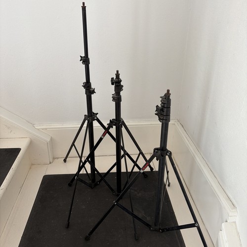 Multiblitz lighting stands - x,