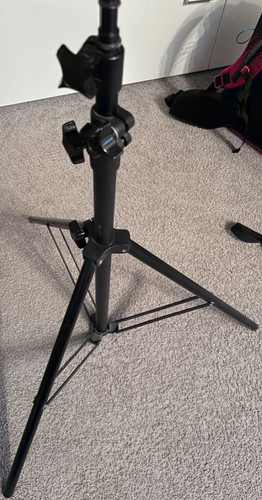 Multiblitz tripod - tripod,
