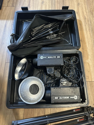 Multiblitz minilite 200 - minilite,